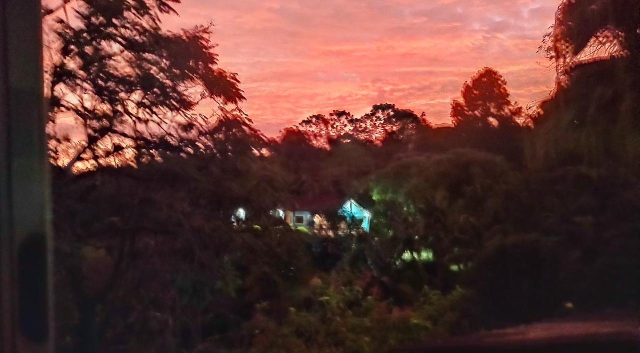 Pousada Recanto Águas Vivas Turvo dos Gois Esterno foto