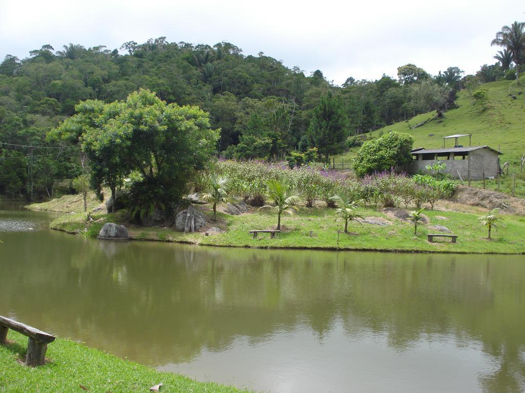 Pousada Recanto Águas Vivas Turvo dos Gois Esterno foto