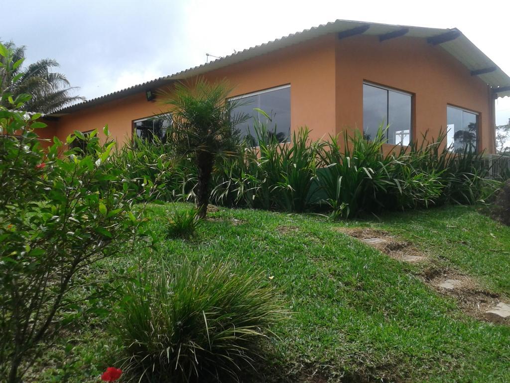 Pousada Recanto Águas Vivas Turvo dos Gois Esterno foto